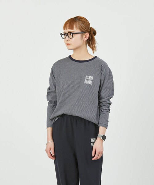 MACKINTOSH PHILOSOPHY(マッキントッシュ フィロソフィー)の「GREY LABEL シャープロゴボーダーロンT(Tシャツ/カットソー・レディース・チャコールグレー/ベージュ・2/6)」の3枚目の写真