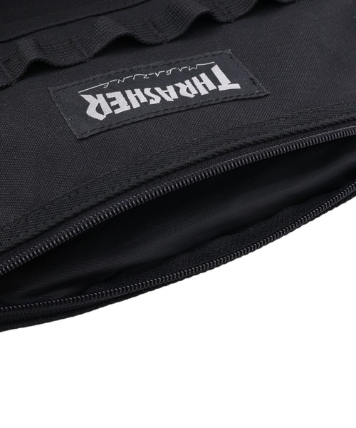 MAISON mou(メゾンムー)の「【THRASHER/スラッシャー】カブセショルダー(ショルダーバッグ・レディース・ブラック/ホワイト・FREE)」の10枚目の写真