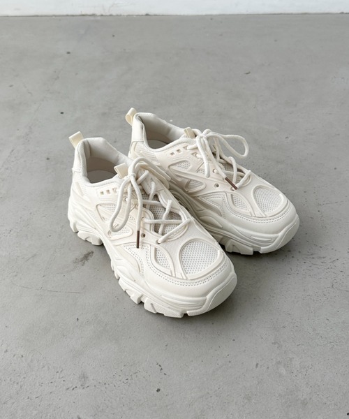 CLEA(クレア)の「厚底ダッドシューズ/スニーカー(スニーカー・レディース・ブラック/アイボリー・24.5cm/23.5cm)」の7枚目の写真