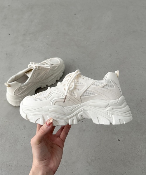 CLEA(クレア)の「厚底ダッドシューズ/スニーカー(スニーカー・レディース・ブラック/アイボリー・24.5cm/23.5cm)」の12枚目の写真