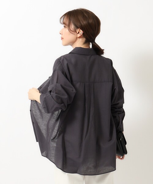 SHOO・LA・RUE（シューラルー）の「◆【UVカット/抗菌防臭/吸水速乾】ゆる さら ふわり フレンチリネンブレンド 前あきシャツ（シャツ/ブラウス・レディース・ホワイト/ライトイエロー系/パープル/ブルー系その他4/チャコールグレー/グリーン系その他4・02/03/04）」の19枚目の写真