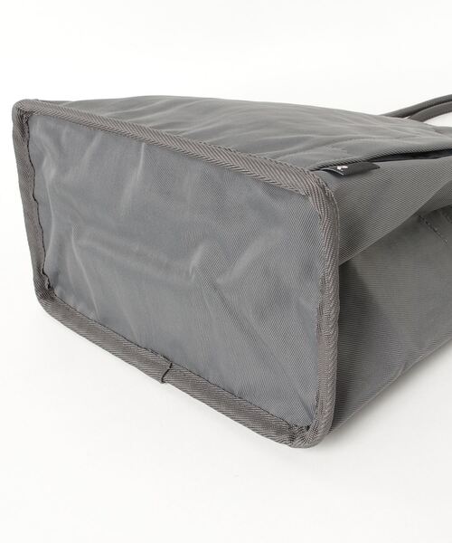 ROOTOTE（ルートート）の「ROOTOTE　スクエア オーバーラップミニトート（トートバッグ・レディース・ブラック/ブルー系/ベージュ/ピンク/グレー・FREE）」の12枚目の写真