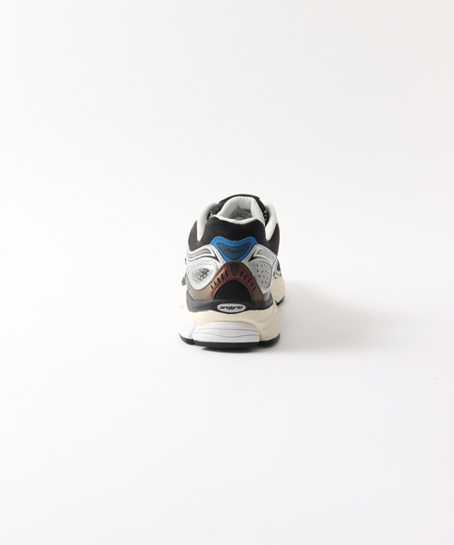 Saucony(サッカニー)の「SAUCONY / サッカニー DISRUPT PROGRID OMNI 9 S70809-1(スニーカー・メンズ・ブラウン・26cm/26.5cm/27cm/27.5cm/28cm)」の3枚目の写真