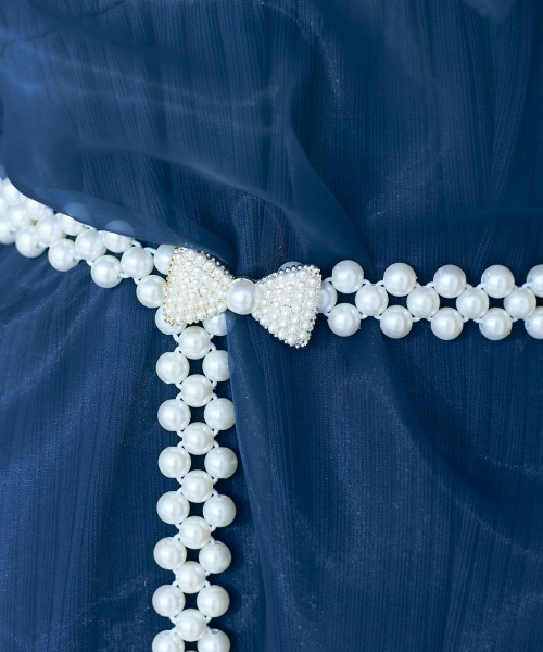 marun（マルン）の「＜大きいサイズ＞ 帯留めにも使えるマルチWAYパール調ゴムベルト（選べる3サイズ）marun（ベルト・レディース・ホワイト・1/3/2）」の3枚目の写真