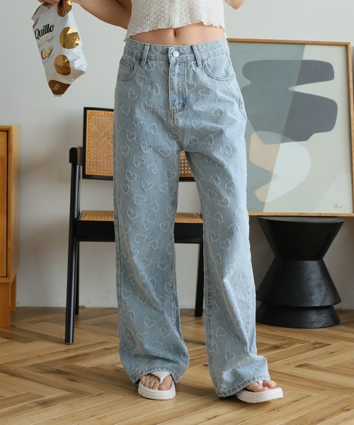 LAFFMO（ラフモ）の「ハート刺繍デニムパンツ（デニムパンツ・レディース・ライトブルー・S/M/L）」の22枚目の写真