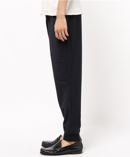 koe（コエ）の「ストライプ裾リブクロップドパンツ（その他パンツ・メンズ・グレー/ネイビー・SMALL/LARGE/MEDIUM/LL）」の3枚目の写真