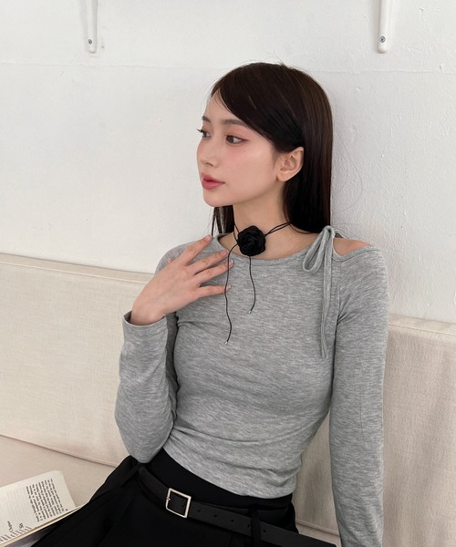 by muni:r(バイ ムニール)の「2wayミニローズネックレス(ネックレス・レディース・ブラック/アイボリー・ONE SIZE)」の21枚目の写真