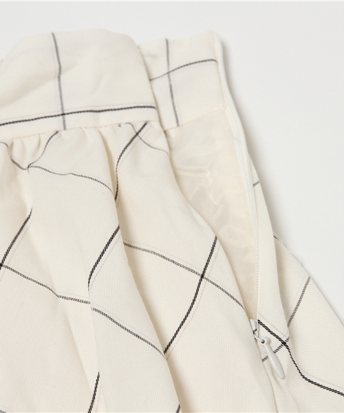 one after another NICE CLAUP(ワンアフターアナザーナイスクラップ)の「【ナイスクラップ】ベルト付ギャザースカート(スカート・レディース・カーキ/アイボリー/キャメル/ネイビー/チェック・FREE)」の7枚目の写真