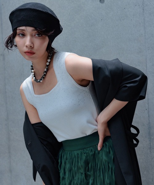 PAGEBOY（ページボーイ）の「ハクグラデスクエアネックタンク（タンクトップ・レディース・ブラック/モーブ系/オフホワイト・FREE）」の2枚目の写真
