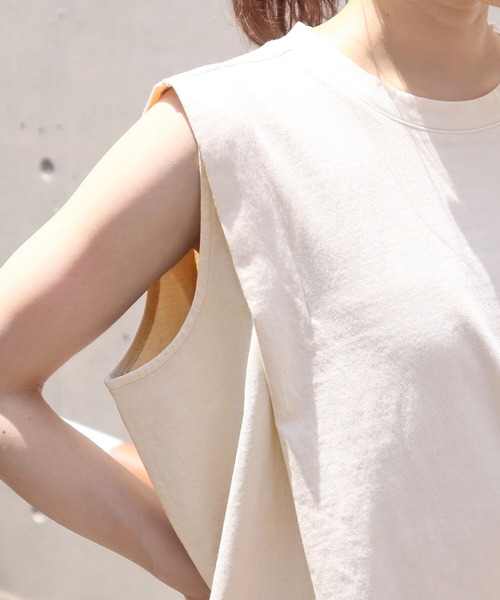 tiptop（ティップトップ）の「ピグメント加工タックノースリーブカットソー（タンクトップ・レディース・サックスブルー/ブラック系その他/アイボリー・FREE）」の20枚目の写真