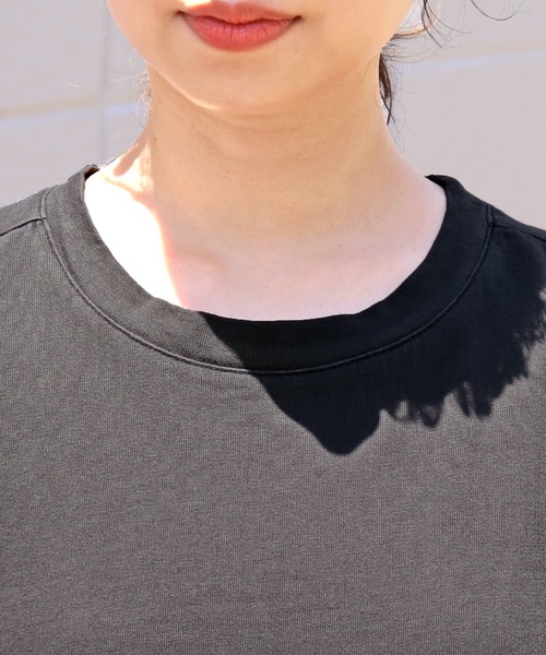 tiptop（ティップトップ）の「ピグメント加工タックノースリーブカットソー（タンクトップ・レディース・サックスブルー/ブラック系その他/アイボリー・FREE）」の6枚目の写真