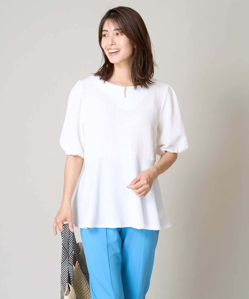 a.v.v(アーヴェヴェ)の「【イージーケア】ペプラムトップス(Tシャツ/カットソー・レディース・ブラック/グレー系その他/ホワイト・34/36/38/40/42)」の17枚目の写真