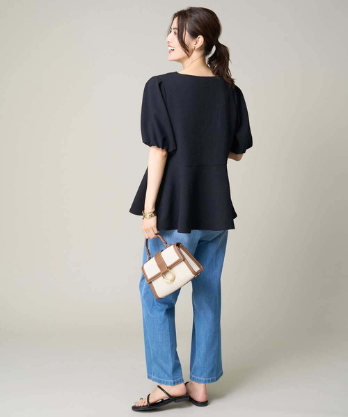 a.v.v(アーヴェヴェ)の「【イージーケア】ペプラムトップス(Tシャツ/カットソー・レディース・ブラック/グレー系その他/ホワイト・34/36/38/40/42)」の15枚目の写真