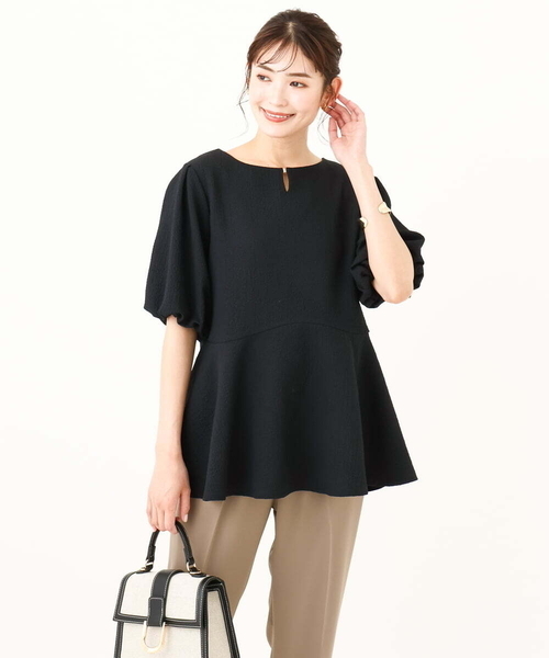 a.v.v(アーヴェヴェ)の「【イージーケア】ペプラムトップス(Tシャツ/カットソー・レディース・ブラック/グレー系その他/ホワイト・34/36/38/40/42)」の11枚目の写真