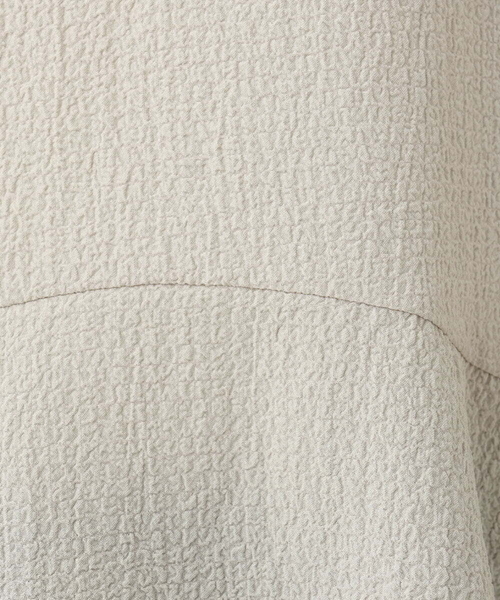 a.v.v(アーヴェヴェ)の「【イージーケア】ペプラムトップス(Tシャツ/カットソー・レディース・ブラック/グレー系その他/ホワイト・34/36/38/40/42)」の5枚目の写真