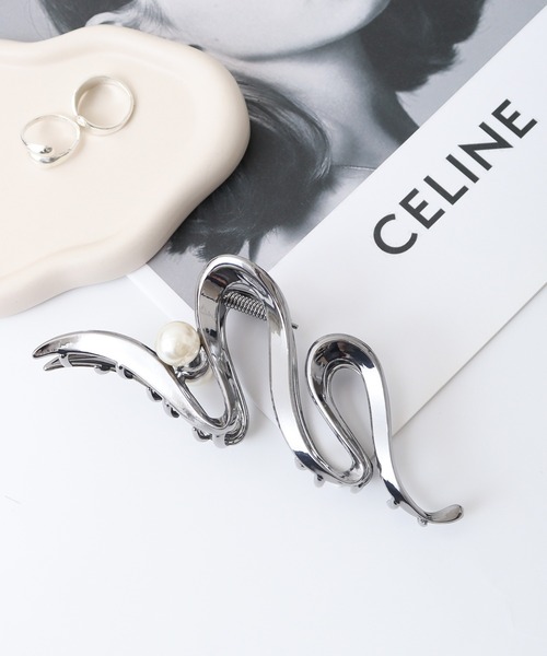 *洗練された高級デザイン* HERMES Grenelle ヘアクリップ 洗練された高級デザイン* HERMES Grenelle ヘアクリップ (HERMES