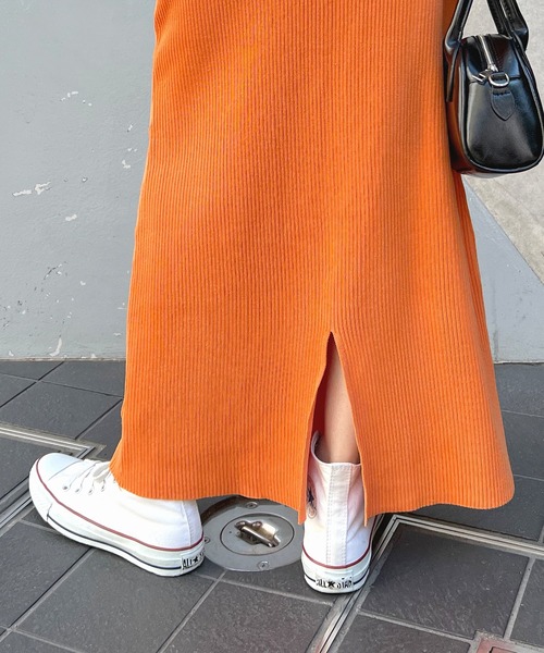 Futier land（フューティアランド）の「ポケット付きリブロングナロースカート（スカート・レディース・ブラック/ブルー/グレー/オレンジ/チャコールグレー/グリーン/アイボリー/ブラウン/グリーン系その他・LARGE/MEDIUM/M(ミディアム丈)）」の17枚目の写真