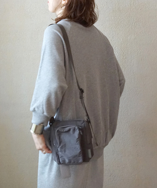 JOURNAL STANDARD LUXE(ジャーナルスタンダード ラックス)の「ドライテリー スウェット(スウェット・レディース・ブラック/チャコールグレー・FREE)」の8枚目の写真