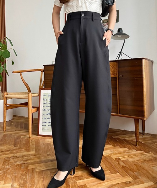 moment+（モーメントプラス）の「厚手TPUカットジョーゼットスラックス