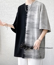 主役級トップス。ビッグシルエット グラデーションプリントTシャツ