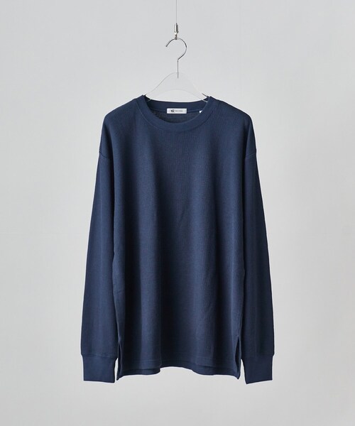 tk.TAKEO KIKUCHI（ティーケータケオキクチ）の「◆【WEB限定】ワッフルクルーネック＆タートルネックカットソー（Tシャツ/カットソー・メンズ・チャコールグレー/ブラック/ホワイト系1/ブルー系その他2/ブルー系その他/チャコール/ブラック系/ホワイト・01/02/03）」の7枚目の写真