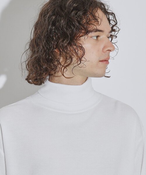 tk.TAKEO KIKUCHI（ティーケータケオキクチ）の「◆【WEB限定】ワッフルクルーネック＆タートルネックカットソー（Tシャツ/カットソー・メンズ・チャコールグレー/ブラック/ホワイト系1/ブルー系その他2/ブルー系その他/チャコール/ブラック系/ホワイト・01/02/03）」の19枚目の写真