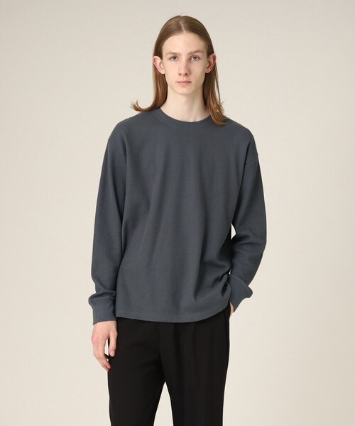 tk.TAKEO KIKUCHI（ティーケータケオキクチ）の「◆【WEB限定】ワッフルクルーネック＆タートルネックカットソー（Tシャツ/カットソー・メンズ・チャコールグレー/ブラック/ホワイト系1/ブルー系その他2/ブルー系その他/チャコール/ブラック系/ホワイト・01/02/03）」の14枚目の写真