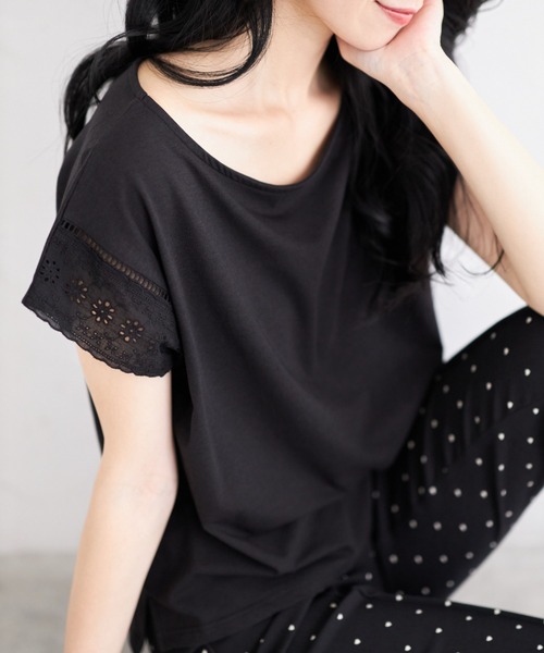 tocco closet(トッコ クローゼット)の「【ZOZO限定】レーススリーブノースリーブカットソー(Tシャツ/カットソー・レディース・レッド/カーキ/ブラック/オフホワイト・M)」の3枚目の写真