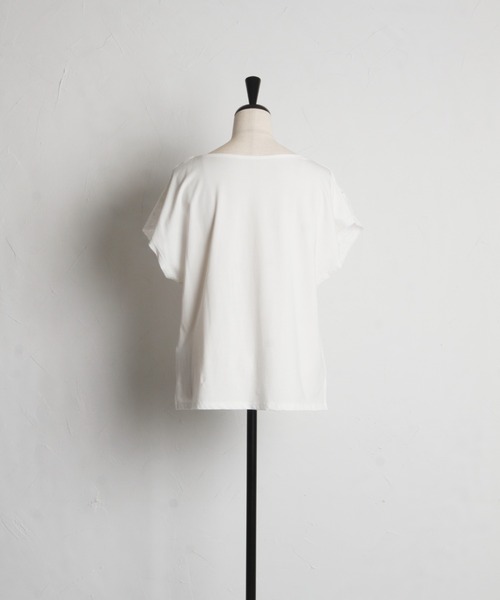 tocco closet(トッコ クローゼット)の「【ZOZO限定】レーススリーブノースリーブカットソー(Tシャツ/カットソー・レディース・レッド/カーキ/ブラック/オフホワイト・M)」の8枚目の写真