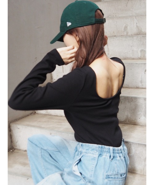 EVRIS（エヴリス）の「【WEB限定】バックオープンリブトップス（Tシャツ/カットソー・レディース・ホワイト/ピンク/モカ/ブラック・FREE）」の12枚目の写真