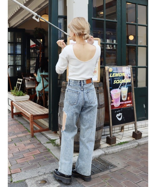 EVRIS（エヴリス）の「【WEB限定】バックオープンリブトップス（Tシャツ/カットソー・レディース・ホワイト/ピンク/モカ/ブラック・FREE）」の8枚目の写真