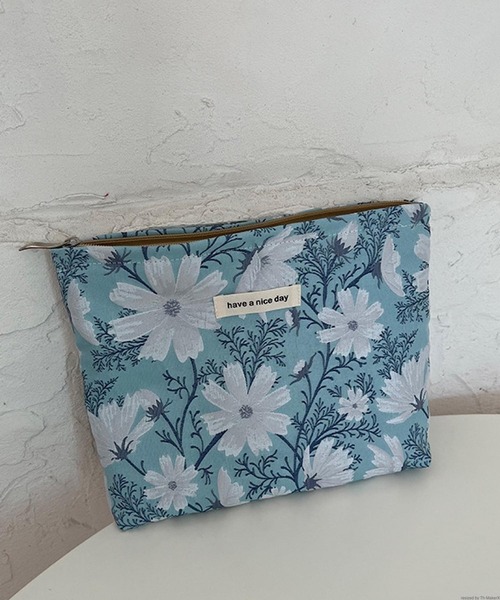 TONE SELECT GOODS（トーンセレクトグッズ）の「Liaa/大容量 花柄