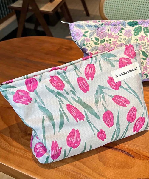 Liaa/大容量 花柄ポーチ A18426（ポーチ）｜TONE SELECT GOODS（トーン