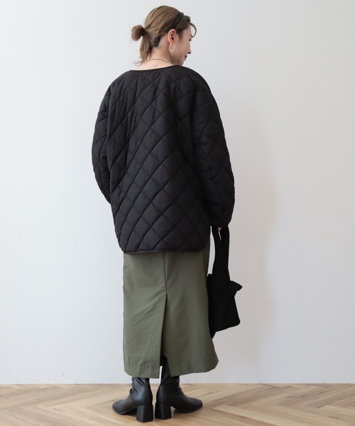 AMERICAN HOLIC（アメリカンホリック）の「軽ポカリバーシブルキルティングコート（ノーカラージャケット・レディース・アイボリー/カーキ/ブラック・L/M）」の8枚目の写真