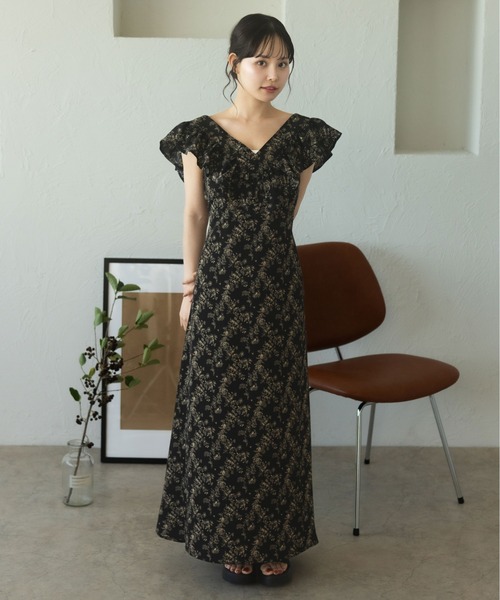 fupel(フぺル)の「Multiway flower ruffle onepiece /マルチウェイ花柄フリルワンピース(ワンピース・レディース・ベージュ/アイボリー/ブラック・FREE)」の16枚目の写真