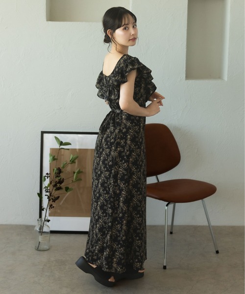 fupel(フぺル)の「Multiway flower ruffle onepiece /マルチウェイ花柄フリルワンピース(ワンピース・レディース・ベージュ/アイボリー/ブラック・FREE)」の17枚目の写真