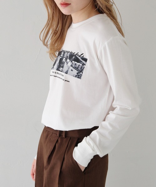 HER CLOSET(ハークローゼット)の「 【HER CLOSET】WEB限定coffeeフォトロゴロンT WEB LIMITED COFFEE PHOTO LOGO LONG TEE(Tシャツ/カットソー・レディース・ホワイト系その他/ホワイト/ブラック・L/M/S)」の4枚目の写真