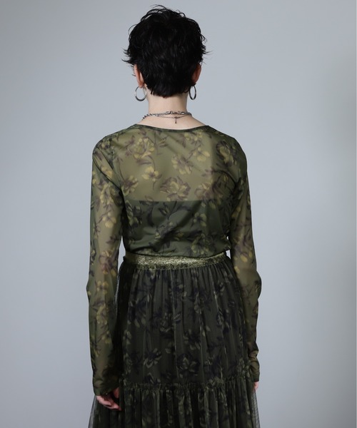 CREOLME（クレオルム）の「(CREOLME)ヴィンテージフラワーシアートップス（Tシャツ/カットソー・レディース・グレー/イエロー・FREE）」の16枚目の写真