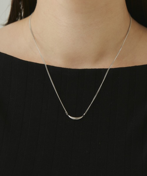 ciite' surgical stainless(シーテサージカルステンレス)の「【 金属アレルギー対応 】クレセント ムーン チェーンネックレス サージカルステンレス(ネックレス・レディース・シルバー/ゴールド・S/M/L)」の1枚目の写真