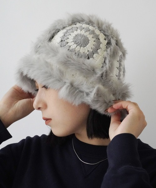 Jelly moo（ジェリームー）の「【 Jelly moo / ジェリームー 】 ファー クロシェ ニット キャップ / 帽子 ＃_（ニットキャップ/ビーニー・レディース・ブラック/ベージュ/ピンク/グレー・FREE）」の3枚目の写真