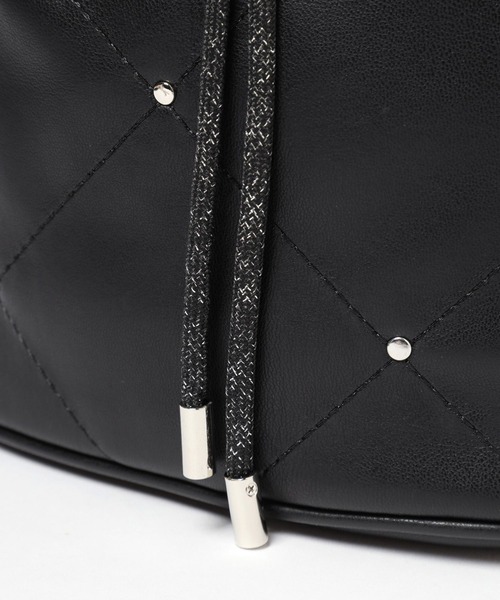 BAYFLOW（ベイフロー）の「[500mlペットボトルも入る]スタッズリボン巾着（ショルダーバッグ・レディース・ブラック/シルバー・FREE）」の21枚目の写真