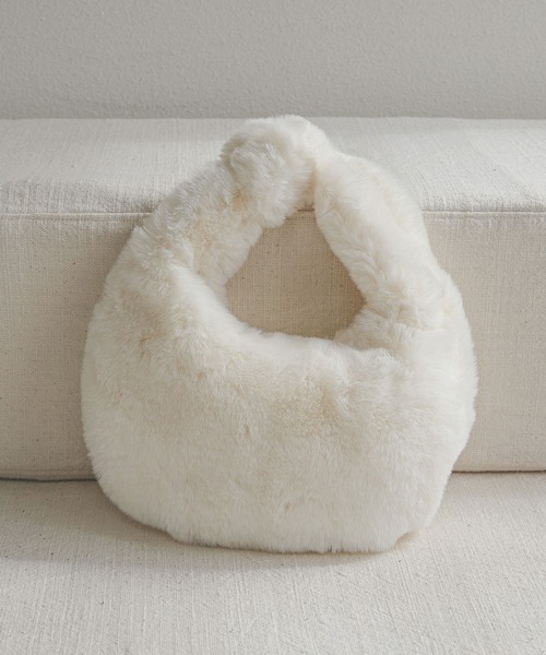 rectangle（レクタングル）の「ふわもこファーハンドバッグ（ハンドバッグ・レディース・モカ/ホワイト/ブラック/グレー・FREE）」の18枚目の写真