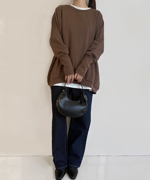 Doux Belle（ドゥーベル）の「ラウンドネックトップス（Tシャツ/カットソー・レディース・グレー/チャコールグレー/カーキ/ブラック/ライトベージュ/ライトグレー/ブラウン/ホワイト/ベージュ/ネイビー・MEDIUM）」の11枚目の写真