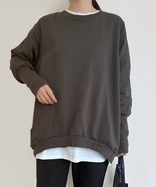 Doux Belle（ドゥーベル）の「ラウンドネックトップス（Tシャツ/カットソー・レディース・グレー/チャコールグレー/カーキ/ブラック/ライトベージュ/ライトグレー/ブラウン/ホワイト/ベージュ/ネイビー・MEDIUM）」の15枚目の写真