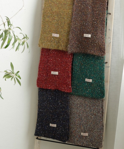 VitaFelice（ヴィータフェリーチェ）の「ミックスヤーンデザイン　バルキーストールニットマフラー（マフラー・レディース・アイボリー/グレー/ブラウン/グリーン/レッド/ネイビー/イエロー・FREE）」の13枚目の写真