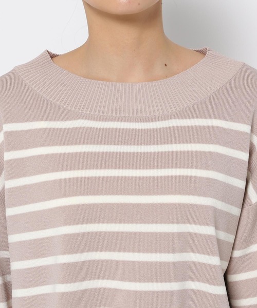 mysty woman(ミスティウーマン)の「ボーダーボートネックプルオーバー 288615(ニット/セーター・レディース・オフホワイト/グレイッシュベージュ/ネイビー・FREE)」の15枚目の写真