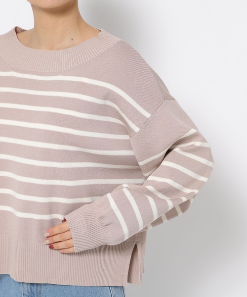 mysty woman(ミスティウーマン)の「ボーダーボートネックプルオーバー 288615(ニット/セーター・レディース・オフホワイト/グレイッシュベージュ/ネイビー・FREE)」の16枚目の写真