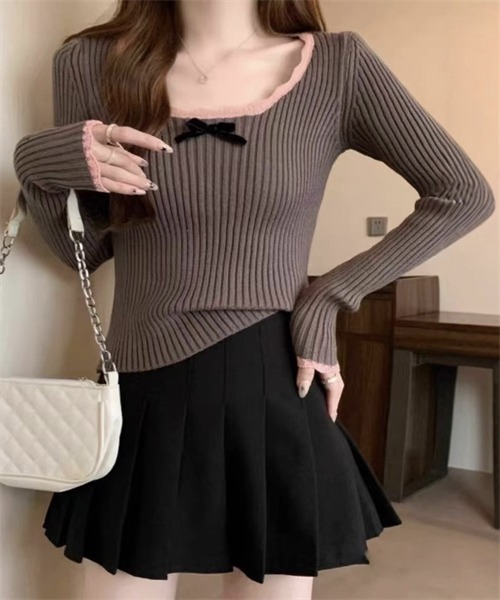 FREE STYLISTS（フリー スタイリスト）の「リボン付きリブニットトップス（ニット/セーター・レディース・ブラック/ブラウン/ライトベージュ・FREE）」の2枚目の写真