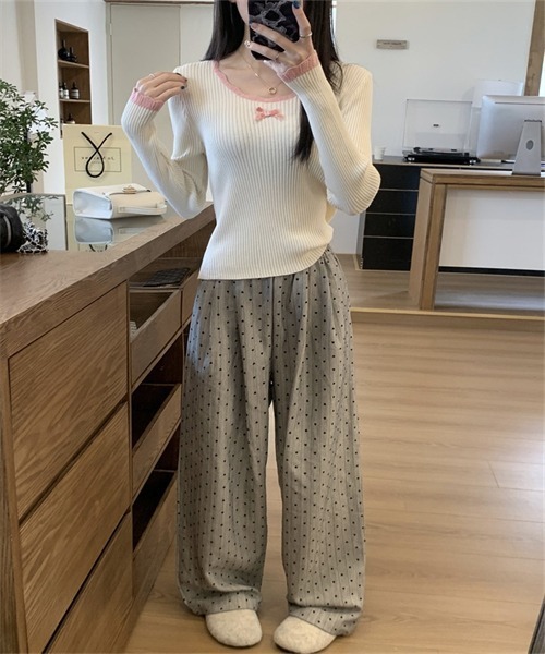 FREE STYLISTS（フリー スタイリスト）の「リボン付きリブニットトップス（ニット/セーター・レディース・ブラック/ブラウン/ライトベージュ・FREE）」の14枚目の写真