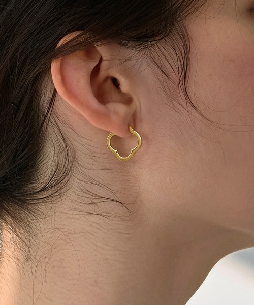 金属アレルギー対応】ストレートワンタッチフープピアス/サージカル